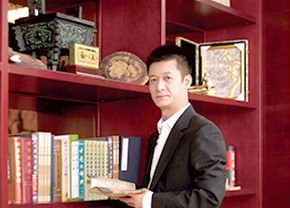 鑫華的自動(dòng)點(diǎn)膠機(jī)產(chǎn)品質(zhì)量穩(wěn)定，經(jīng)久耐用